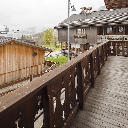 Villa Lacedel - Stayincortina Кортина-д'Ампеццо Номер фото