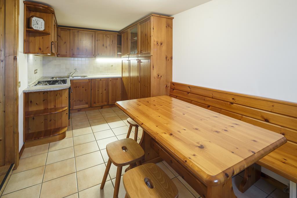 Villa Lacedel - Stayincortina Кортина-д'Ампеццо Номер фото